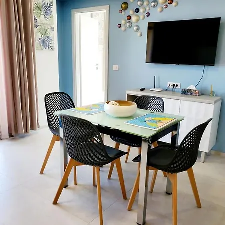 Tatyana Perla Διαμέρισμα *