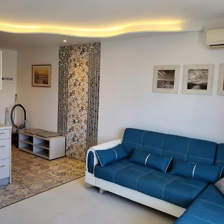 Tatyana Perla Apartment *